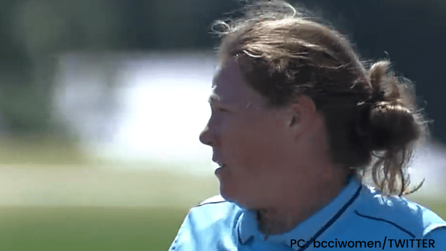 IND vs ENG: England won the toss in do or die match, India's innings faltered, Anya Shrubsole created history, see dangerous XI