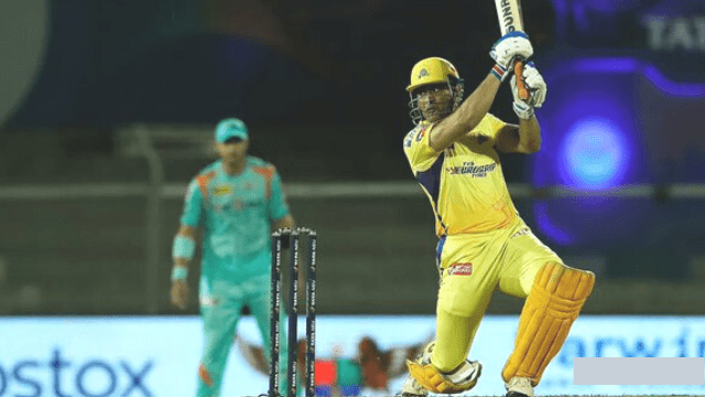 criccrank - 2022-03-31T231656.927 CSK vs LSG: Dhoni became the Sixer King, Tuta de Villiers' record of 36 sixes, completed 7000 runs in T20, 200 catches in his name
