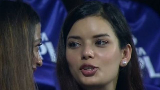Rishabh Pant's girl friend Isha Negi made headlines more than Delhi's victory, danced fiercely in live match, video went viral