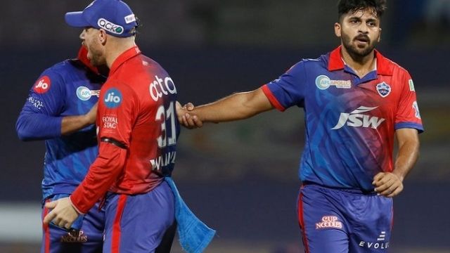 IPL2022: 64 matches ended, new twist in Orange-Purple Cap list, Warner and Dhawan's fight for top-3, see top-10 list