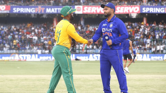 Untitled design - 2022-06-09T191216.027 IND vs SA: Team India landed with 3 wicketkeepers, Umran did not get place, see playing XI