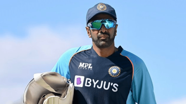 IND vs ENG: Before the England Test, India's star spinner in the grip of Corona, Dravid took class