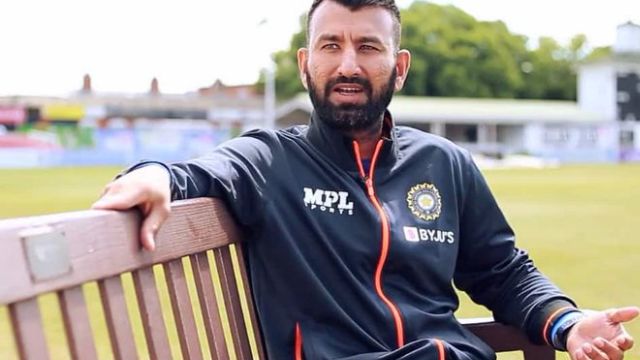 Pujara worships 5 times a day, wife's name is also worshiped, if he does not become a cricketer, then it was a dream to become