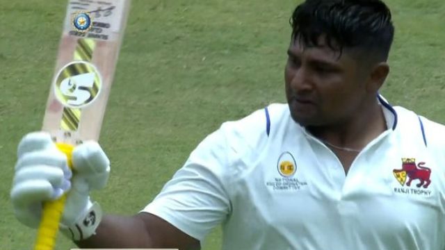 Video: Ranji Trophy Final: 23-year-old Sarfaraz Khan started crying after scoring a century, Mumbai scored 374 runs in the first innings