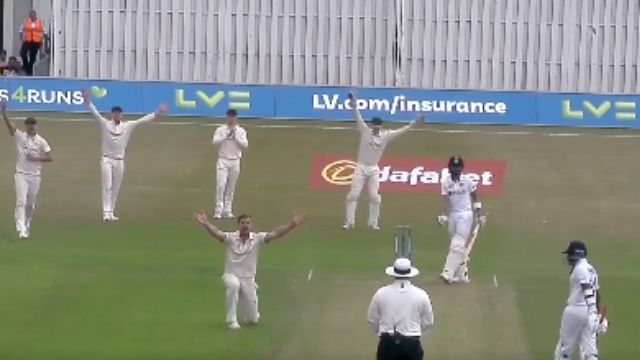 criccrank - 2022-06-23T222438.404 Video: Roman piled on Virat on this stormy ball, opened the pole of Indian batsmen by taking 5 wickets in the match
