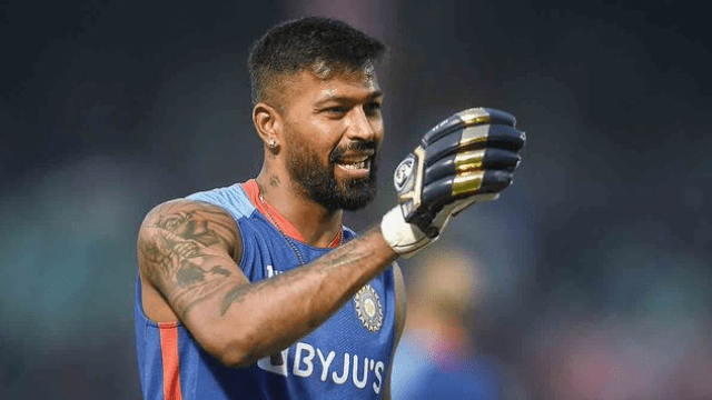 INDvsIRE: Team India reached Dublin to play T20 series against Ireland, Karthik shared photo