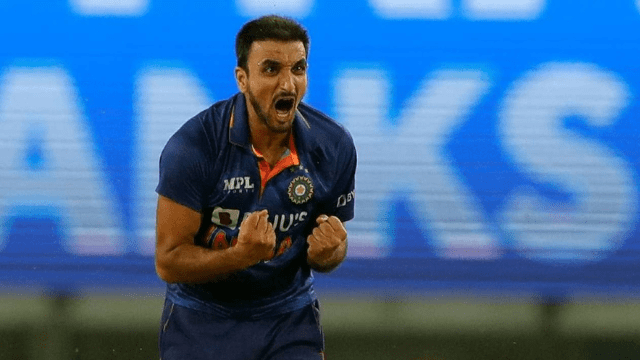 "I can't bowl as fast as Umran Malik, but when the time comes, I can throw at 140 kmph"