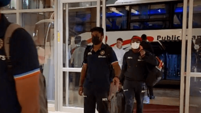 Video: Team India reached West Indies for a grand welcome, Chahal with Dhawan, Samson, Suryakumar and his wife made headlines