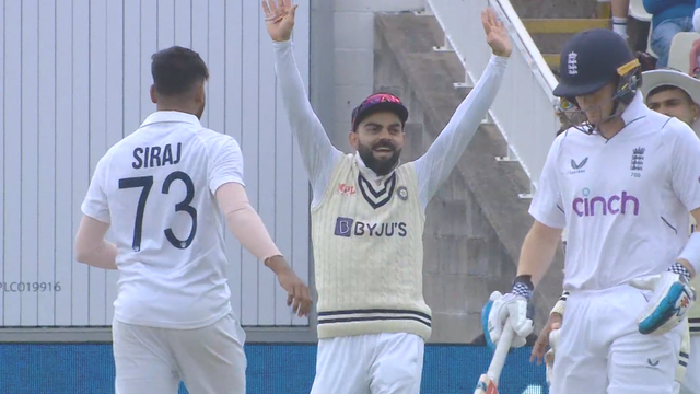 virat-kohli-danced-when-billings-was-out-commentator-sehwag-said-chhamiya-is-dancing