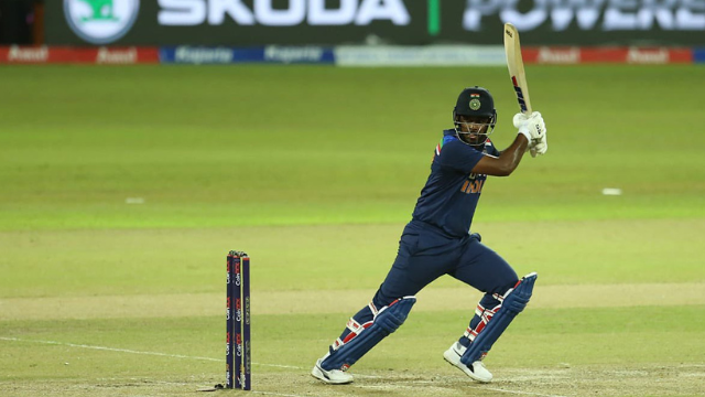 Video: Sanju Samson and his wife were given a grand welcome by the fans in the West Indies, Sanju Samson released the live video from the ground