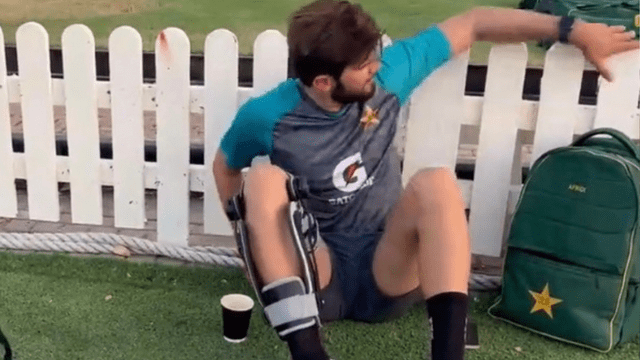 Video: Virat, Chahal, Rahul asked Shaheen Afridi sitting in a corner "It's a question", Pant said "Effort to be made sir"