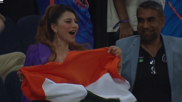 Biggest drama with Jadeja, first OUT then NOT OUT and then "Chhakka", Urvashi jumps in जॉ