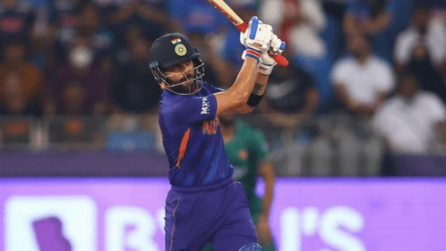 "Virat Kohli has ruled cricket for 10 years, he is just looking for opportunities" - PAK coach statement