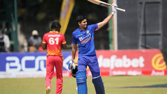 Video: Shubman Gill becomes "Superman", taking a charismatic catch of Sikandar Raza overturned the entire match