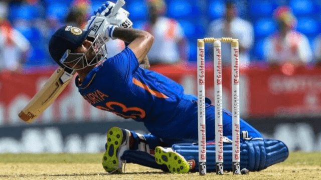 Suryakumar Yadav one step away from becoming No. 1 batsman in ICC rankings, prays to save Babar Azam's chair