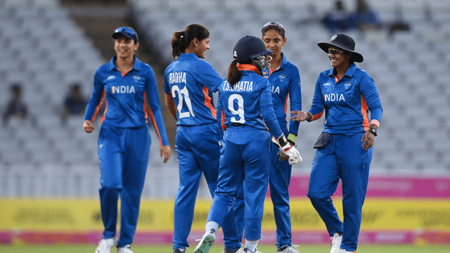 INDvsENG: Smriti Mandhana's performance, Sneh Rana turned the match in the last over, IND defeated ENG by 4 runs to enter the final