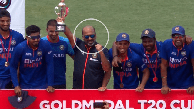 www.criccrank.com - 2022-08-08T133108.800 Hardik broke Dhoni's age-old tradition as soon as he became captain, surprised everyone by handing over the trophy to the