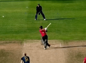 Video: Cheteshwar Pujara scored 22 runs in 1 over, scoring 107 runs in 79 balls showed the mirror to the IPL franchise