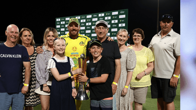 AUS vs NZ: Australia beat New Zealand by 25 runs, become champions 3-0, Steve Smith becomes "MOM"