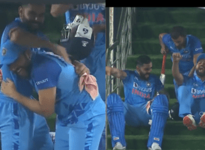 Seeing the last over, Rohit and Virat were sitting on the ladder, Virat wrapped with Rohit with victory, increased the chances of becoming a champion