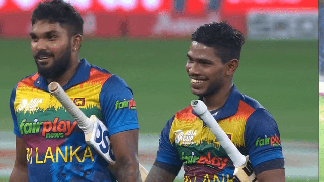Hasan Ali became Superman, took a wonderful catch of Shanaka, after this childish act of Live match