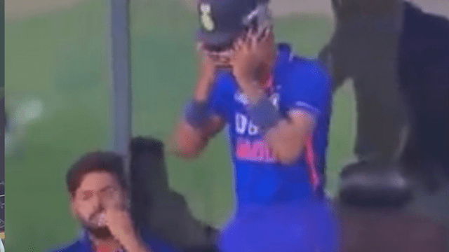 Hardik and Pant clashed again to bat at number 5