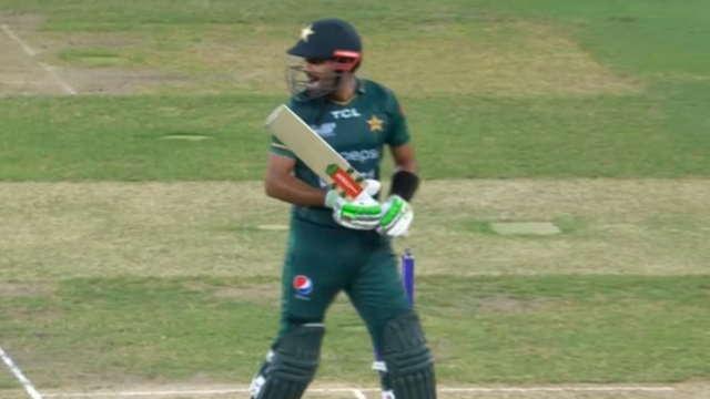 Babar Azam's broken pride, Madhushanka caught a tremendous catch in 0.94 seconds, the number 2 batsman of T20 was blown away
