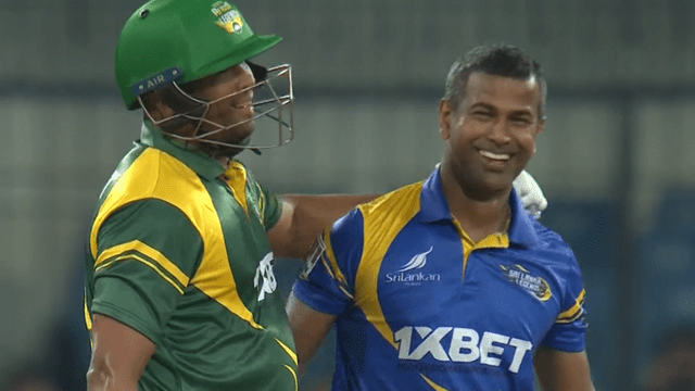SL vs SA: Mendis's brilliant innings, Sri Lanka legend thrashed Africa by 11 runs, scored a hat-trick of victory, on top of the points table