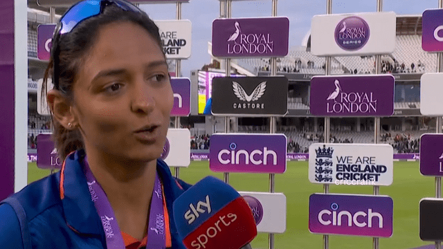 Harmanpreet justified the reason for Deepti Sharma's RUN OUT, saying "now even the ICC says the same"