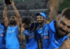 Video: Virat, standing next to Dinesh Karthik while lifting the cup after victory, caught his nose, saved from fainting! Knowing that the flower will go to the stomach