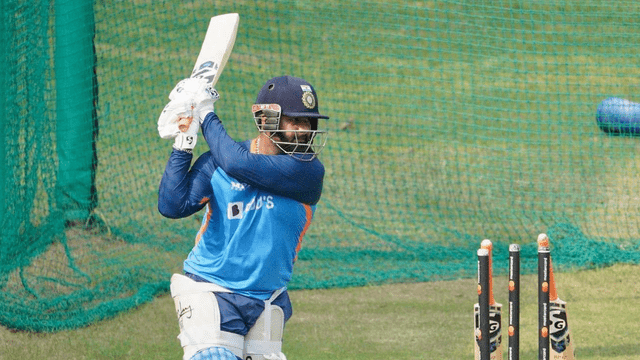 Video: Rohit Sharma, Lokesh Rahul sweats profusely in the practice session, Rishabh Pant hits a six with one hand