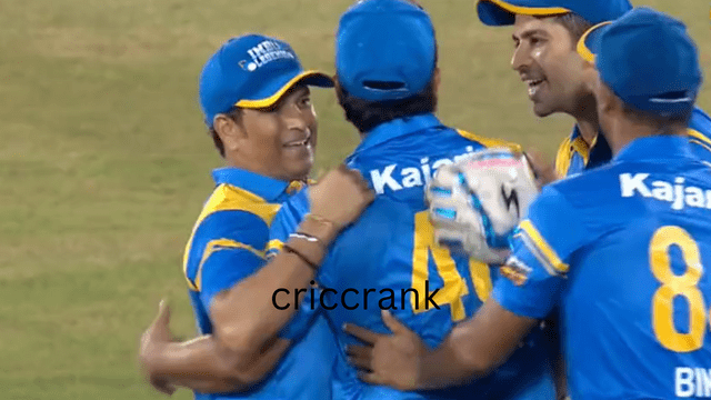 Video: Irfan Pathan's 4 sixes and Naman Ojha's 90 helped India Legends reach the final