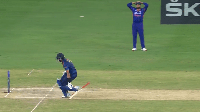 Rishabh Pant's mistake in RUN OUT in the last over was the reason for the defeat! I remember Dhoni again