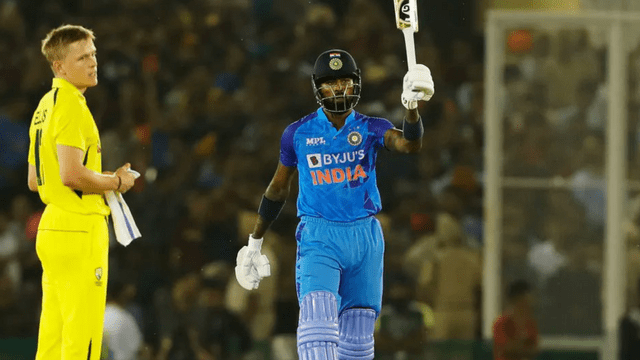 E028A06E-D0B4-4F0E-9607-1F561D533EE1 IND vs AUS: Hardik played a stormy innings of 71 runs from the SR of 236, IND scored 208 runs, Suryakumar-Rahul also shone