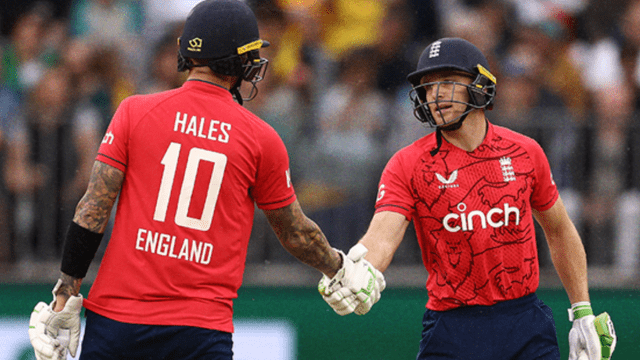 Video: Jos Buttkar strikes a 360-degree shot in the memory of Suryakumar, 68 runs off 32 balls, hitting SR of 212, ENG 208/6