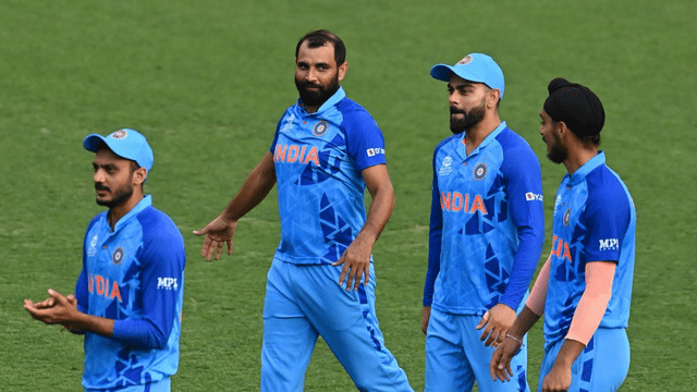Mohammed Shami overturned the match in 1 over, dropped 4 wickets, India won by 6 wickets, Suryakumar- Rahul also shone