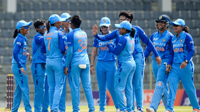 Smriti Mandhana hit 51 runs off 25 balls, India's capture of Asia Cup for the 7th time, Renuka's havoc, 5 records broken, Sri Lanka lost by 8 wickets