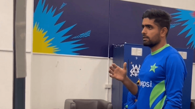 Babar Azam said in the dressing room after the defeat, "No one will point a finger at anyone for defeat", this advice given to Nawaz bowing his head in the corner