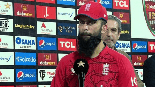 Moin Khan went to Pakistan's trouble after leaving Pakistan, opened the pole! Didn't like it at all...