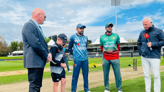 PAK vs BAN: Babar Azam completes 11000 runs, Virat Kohli's record broken, Nawaz shines, PAK enters the final