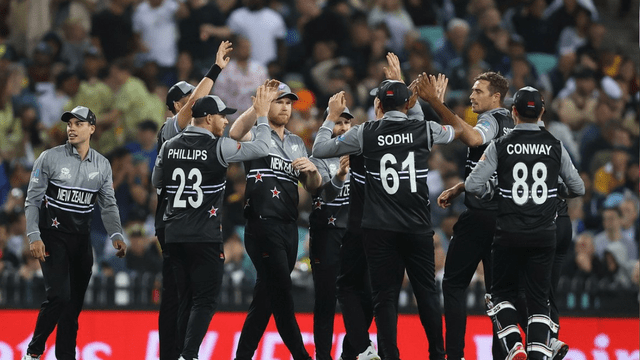 Finn Allen-Conway wreaked havoc, Conway broke Virat's record by playing an innings of 92 runs, trampled AUS by 89 runs, these 5 records were broken, Saudi shines