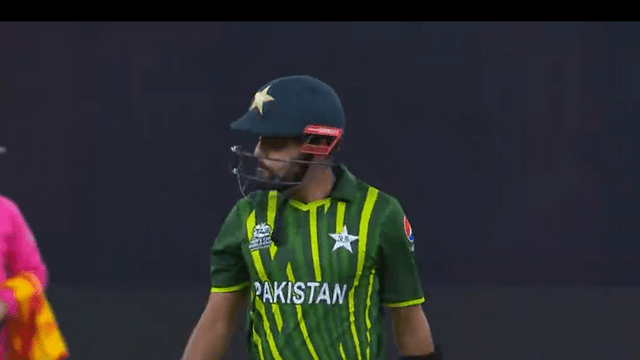 Evans showed stars to Babar Azam, showed his mirror OUT, Evans' miracle after Arshdeep