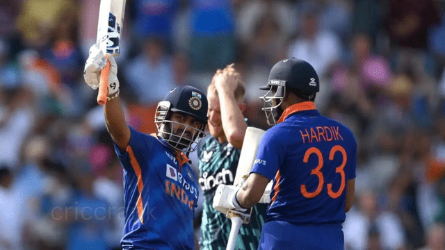 Rishabh Pant Birthday: Suryakumar-Karthik's deadly fairies do not give the end of Rishabh's career, Pant is now looking forward to the opportunity, see the record