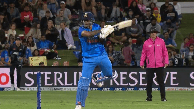 Williamson shocked after seeing Suryakumar's upper cut six, Suryakumar shocked Williamson