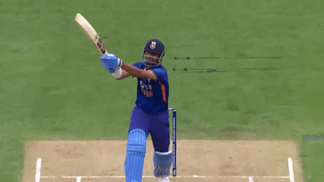 Washington Sundar wreaks havoc with SR of 231, hits 37 off 16 balls, 360 degree shot game, wins heart