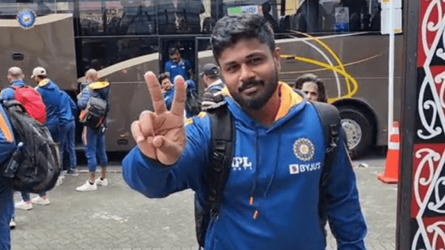 CRICCRANK (14) IND vs NZ ODI: Fans furious over Sanju Samson's exclusion from playing XI, said