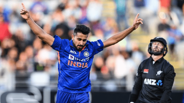 Watch IND vs NZ ODI match in 8 minutes, Umran's speed will blow your mind with Sundar's 720 degree shot