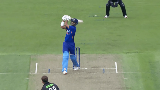 Video: Washington Sundar showed stars to Ferguson during the day, bullet speed "four" turned out to be stubborn, hit 51 runs
