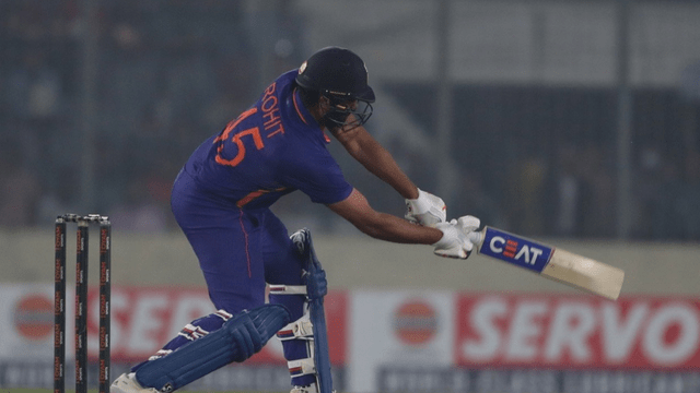 Rohit Sharma won hearts, landed at number 8 despite injury, wreaked havoc with 51 runs in 28 balls, blew his senses