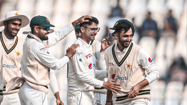 PAK vs ENG: The England bowler who looted Pakistan, was thrashed by Abrar Ahmed, hit 2 consecutive fours and shocked! watch video